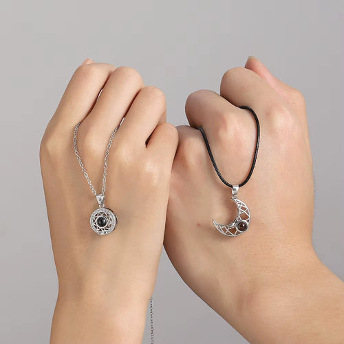 2PCS Magnetic Couple Matching Necklace 100 Languages I Love You Projection Sun Moon Heart Shape Magnet Paired Pendant Lover Gift